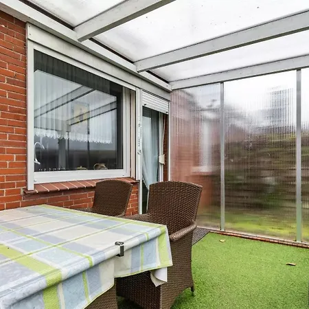Holiday home Weisse Moewe Dornum